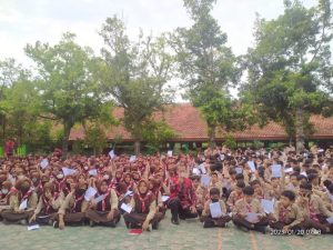 Read more about the article Kegiatan Jum’at Literasi